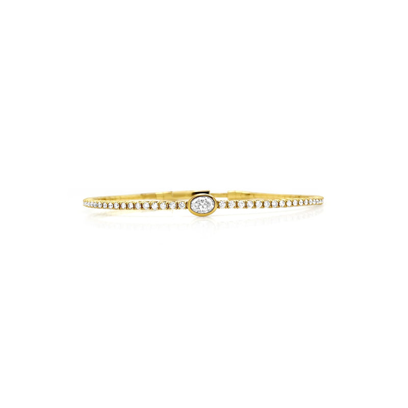 Diamond Flex bangle with oval diamond center