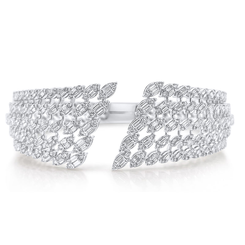 Important Diamond Cuff Bangle - Brilat