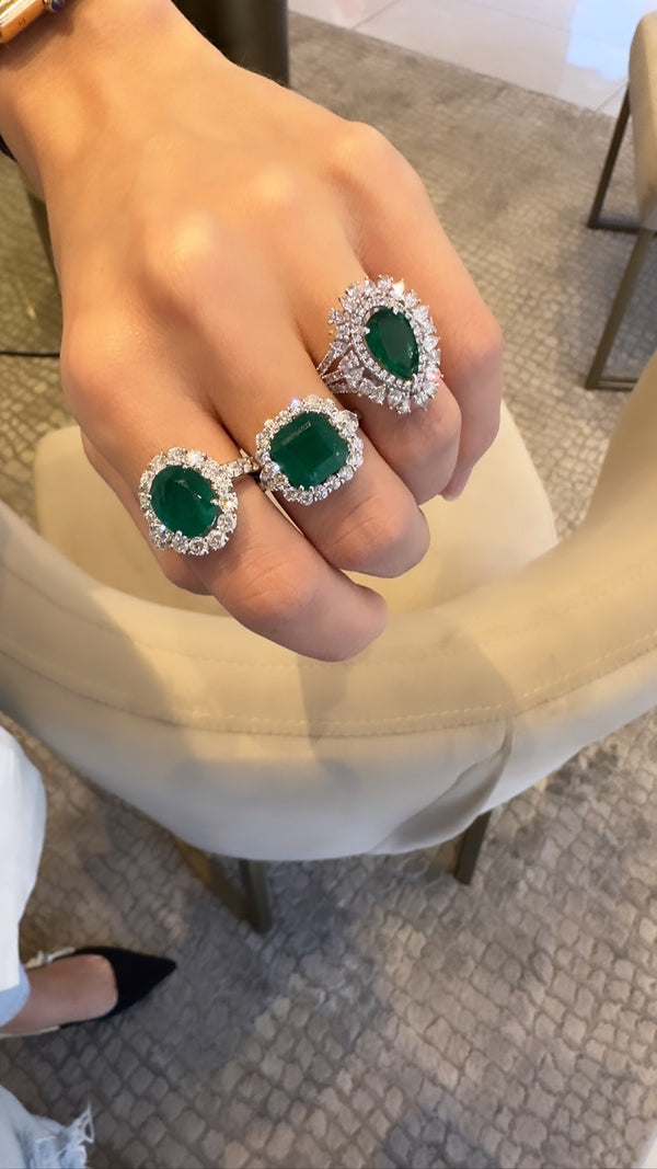 Oval Emerald & Diamond Cocktail Ring - Brilat