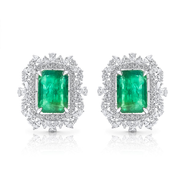 Important Emerald Cluster Earrings