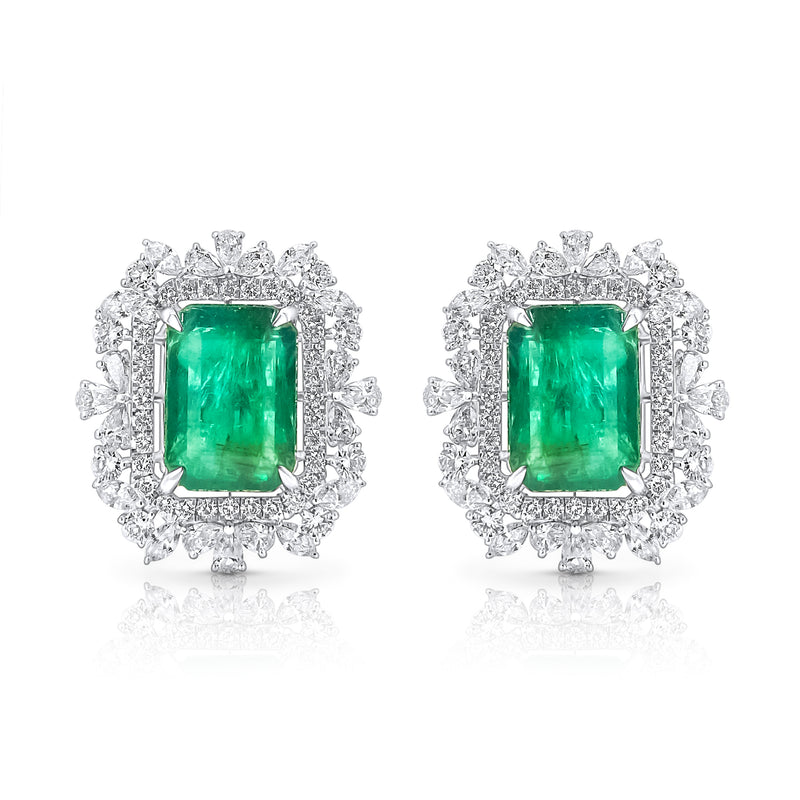Important Emerald Cluster Earrings