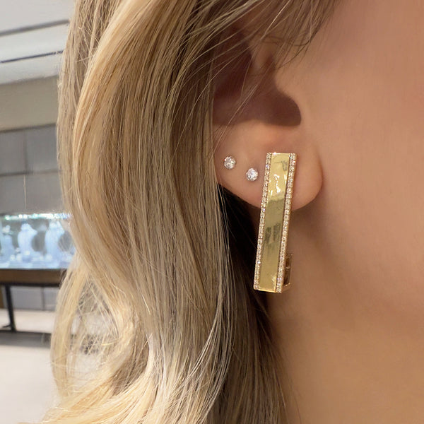 Linear Bold Gold hoops