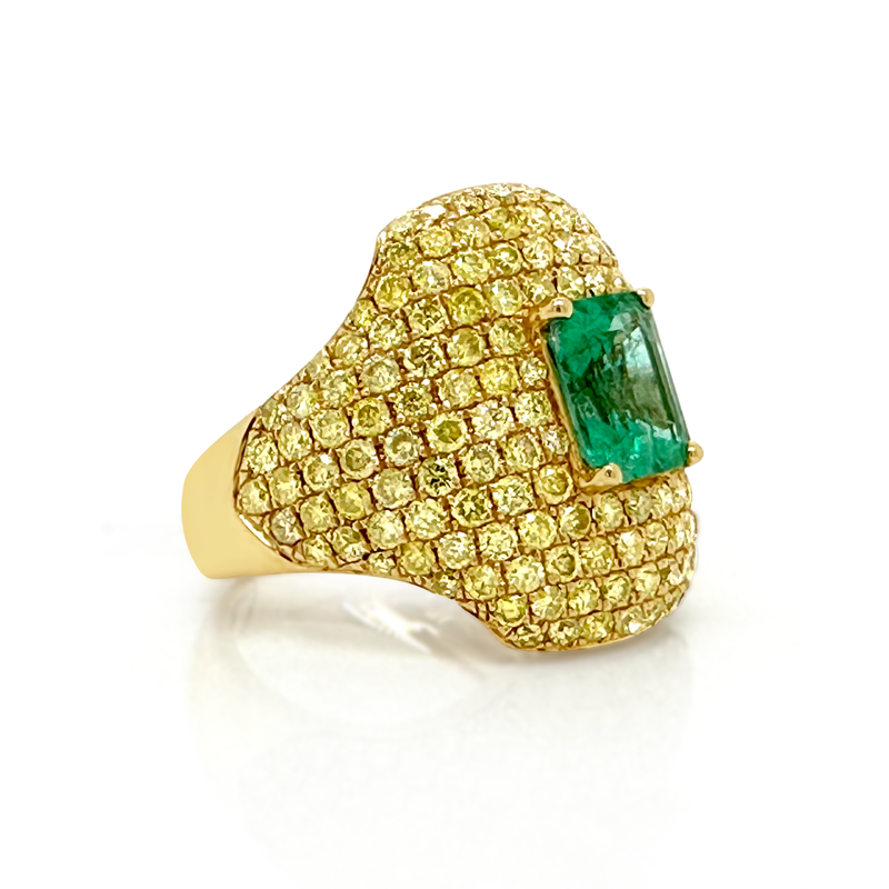 Yellow Diamond & Emerald Cocktail Ring - Brilat