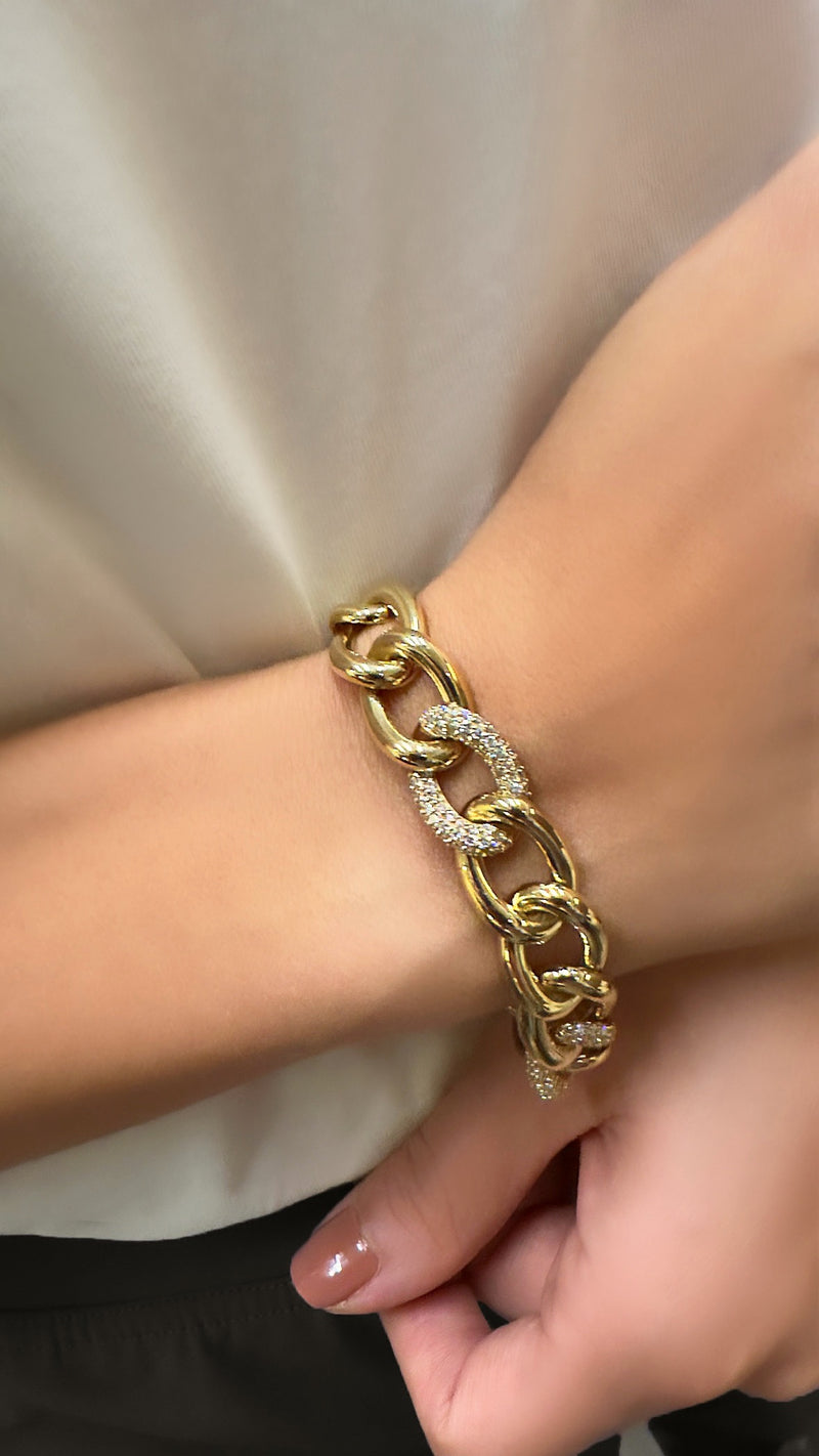 Gold & Diamond Bold Link Bracelet - Brilat